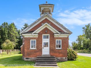 2016 E Clark Rd, Lansing, MI 48906