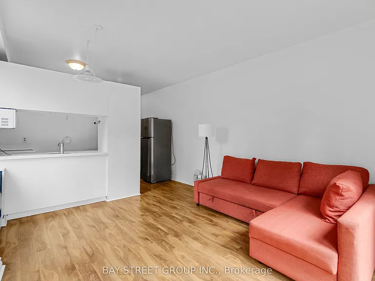 65 Gloucester St #4 — Photo 15