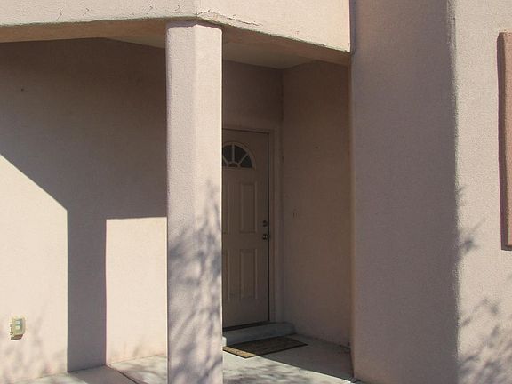 3rd image of 2011 Cotton Ave