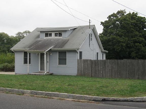 3rd image of 79 Adirondack Dr