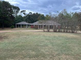 621 County Road 16, Valley Grande, AL 36701