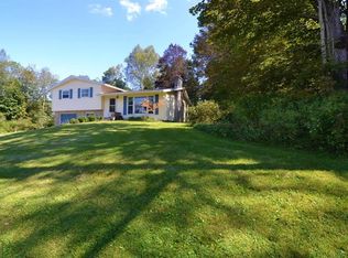 174 Brainard St, Endicott, NY 13760