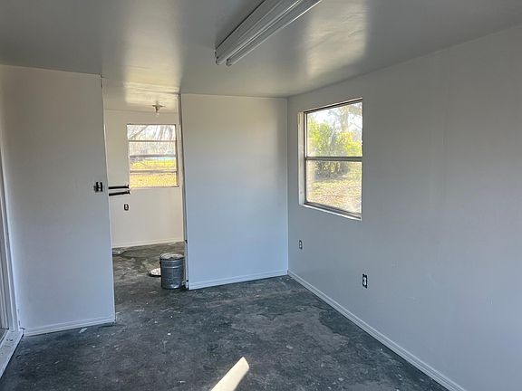 laundry room/ side entrance