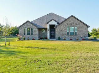 720 Mint Dr, Burleson, TX 76028