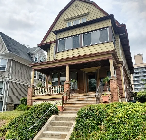 41 Watson Ave — Photo 13