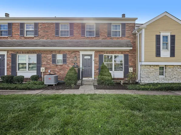 42 Applewood Dr, Fairfield, OH 45014