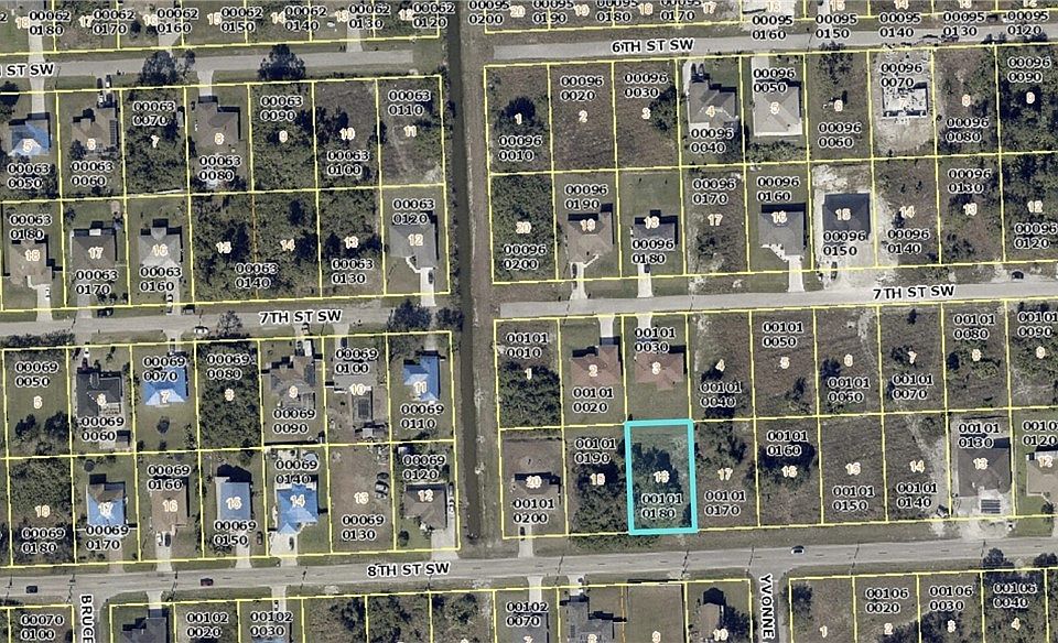2nd image of 3802 8th St SW