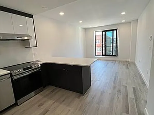1238 63rd St #321, Brooklyn, NY 11219