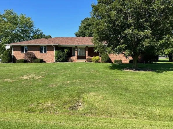 307 S Washington St, Teutopolis, IL 62467