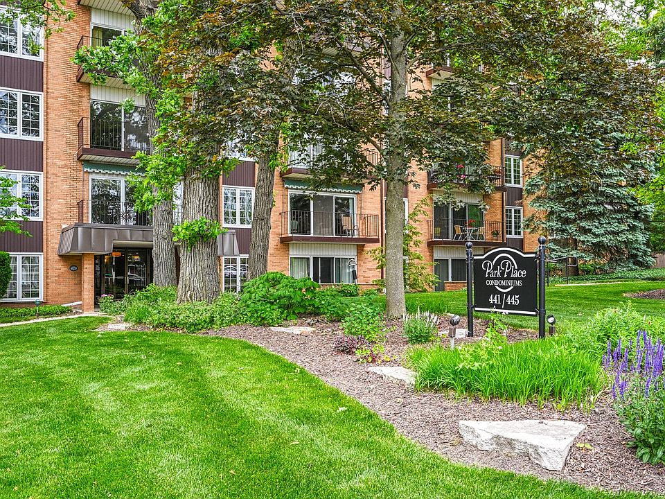 1st image of 441 N Park Blvd APT 1L