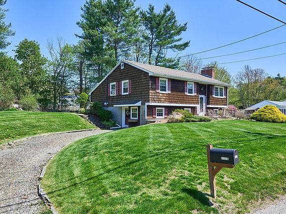 5th image of 841 Dennison Dr