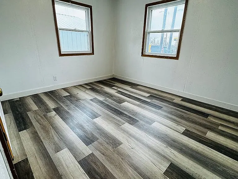 703 H Ave #1 — Photo 11