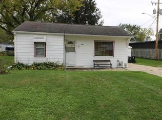 808 Lantz Ave, Cedar Falls, IA 50613