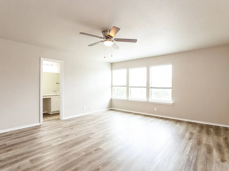 6323 Wild Flower Way — Photo 14