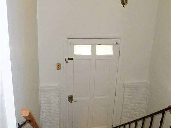 3rd image of 111 Florendin Dr