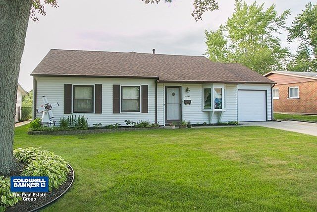 1st image of 10240 Huntington Ct