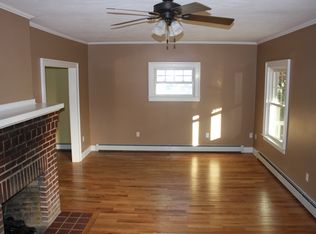 2021 37th St NW, Washington, DC 20007