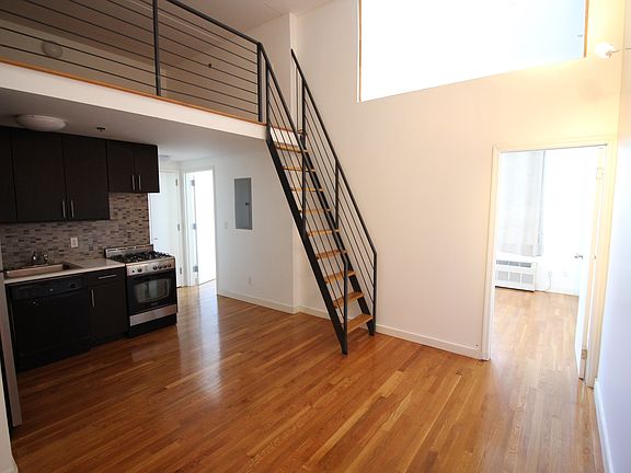 3rd image of 342 Eldert St #2514