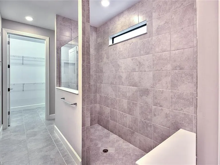 14223 Wild Timber Ct — Photo 22