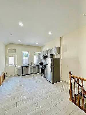 1st image of 54-10 Flushing Ave #1R
