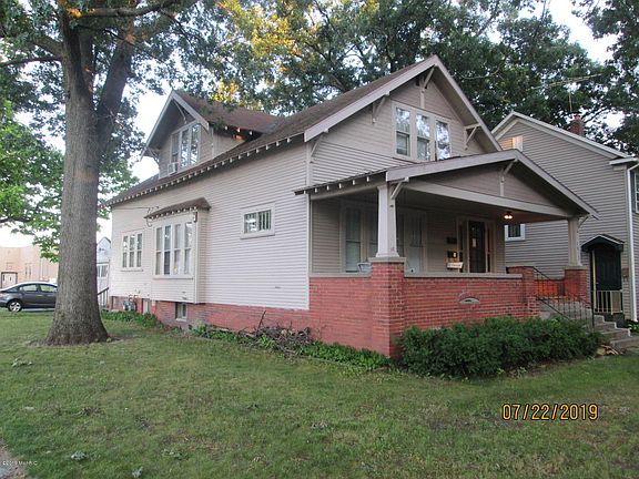 2nd image of 1872 Sanford St