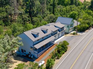 107 3rd Ave, Mosier, OR 97040