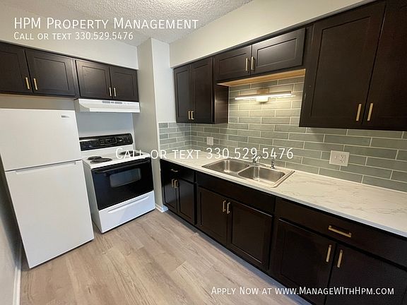 4th image of 1017 Howe Ave APT 12