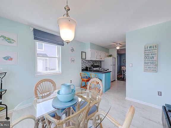 3rd image of 227 Swedes St