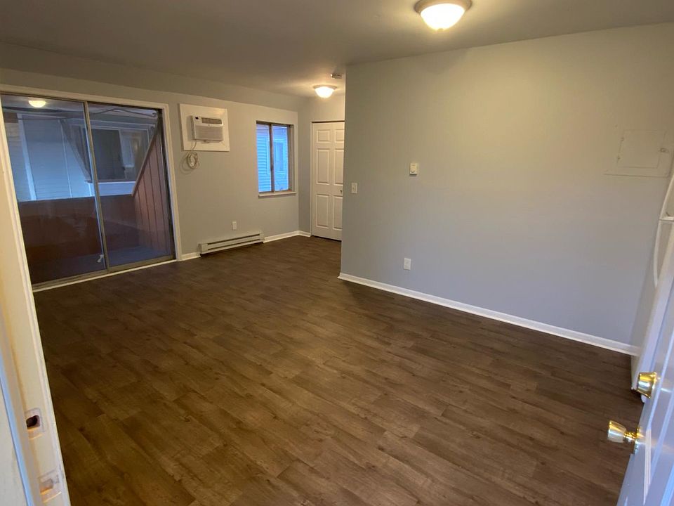 1st image of 4620 S Martin Luther King Blvd