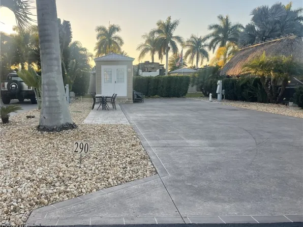 5210 Marsh Mallow Trl, Fort Myers, FL 33905