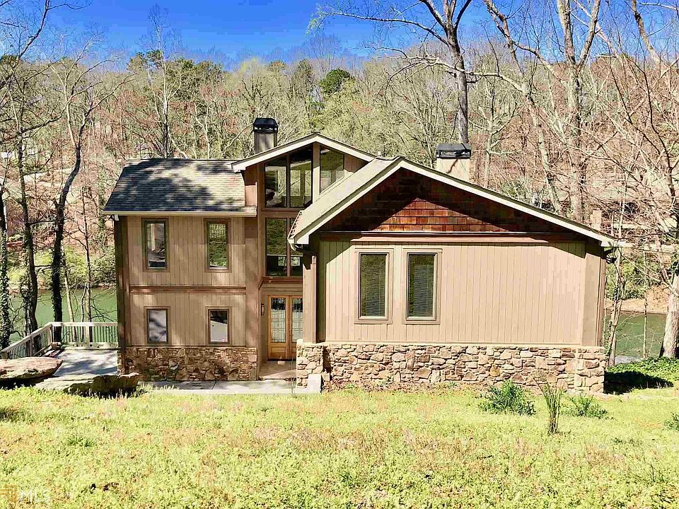 1st image of 624 Lakeshore Dr