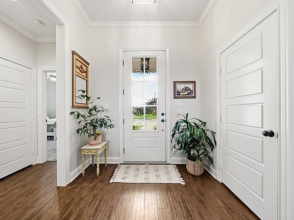 3rd image of 2108 Stinson Ct