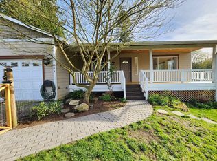 1844 Elhardt St, Camano Island, WA 98282