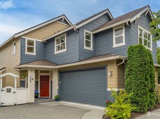 552 Lingering Pine Dr NW, Issaquah, WA 98027