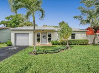6731 NW 24th Ct, Pompano Beach, FL 33063
