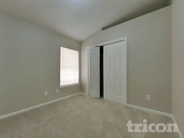 3135 Kelling St — Photo 11