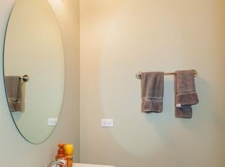 2917 N Damen Ave #1124, Chicago, IL 60618