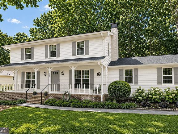 2nd image of 1656 Ramblewood Way