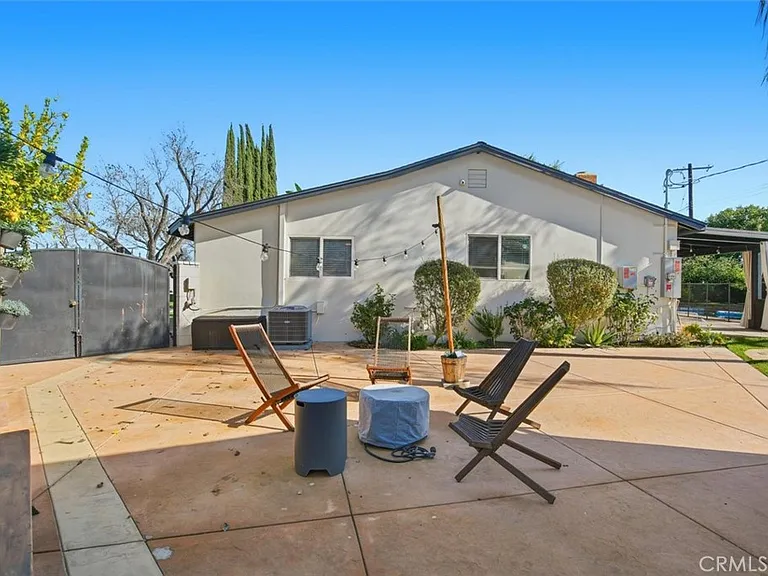 6443 Gross Ave — Photo 27