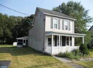 907 Neversink St, Reading, PA 19606