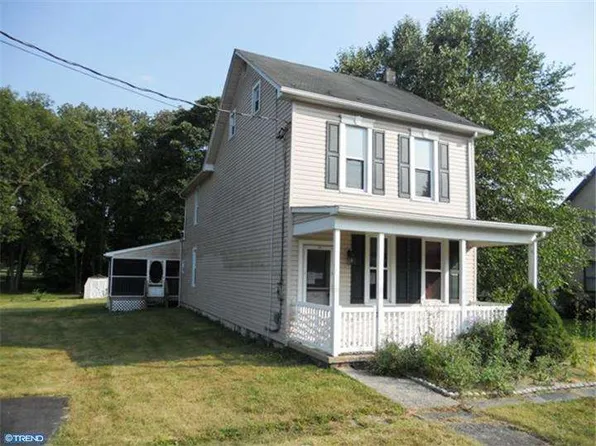 907 Neversink St, Reading, PA 19606