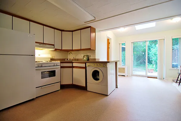 Rented by Brown Harris Stevens | media 12