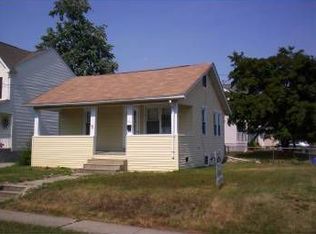 421 S Warwick Rd, Magnolia, NJ 08049