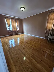 5662 Kings Highway, #2