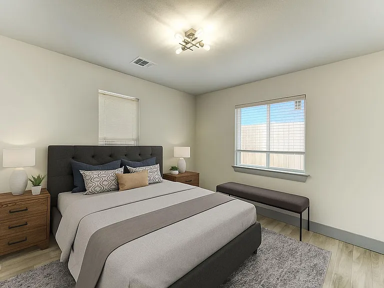 3112 Wentworth St #2 — Photo 3