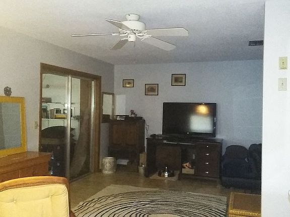 3rd image of 102 Hester Ave