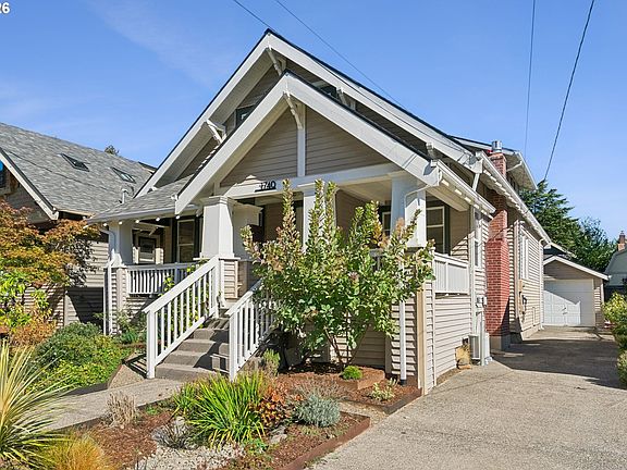 2nd image of 1740 SE 47th Ave