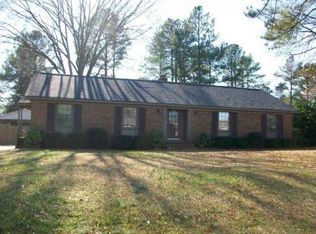 3009 Ridgecrest Dr, Rocky Mount, NC 27803