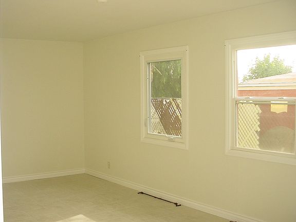 4th image of 9175 Mills Ave