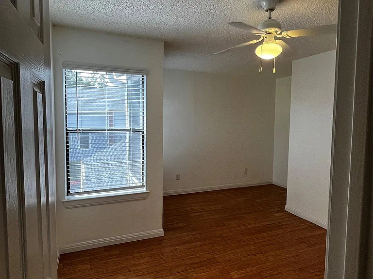 7635 Guadalupe St #1002 — Photo 14